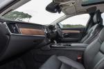 Volvo V90 T8 Inscription 2017 года (UK)